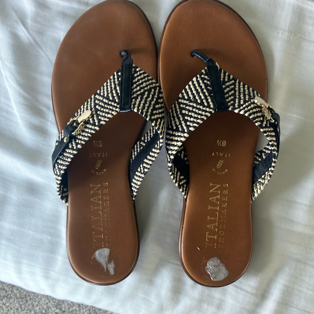 Italian Shoemakers Black and White Geometric Sandals